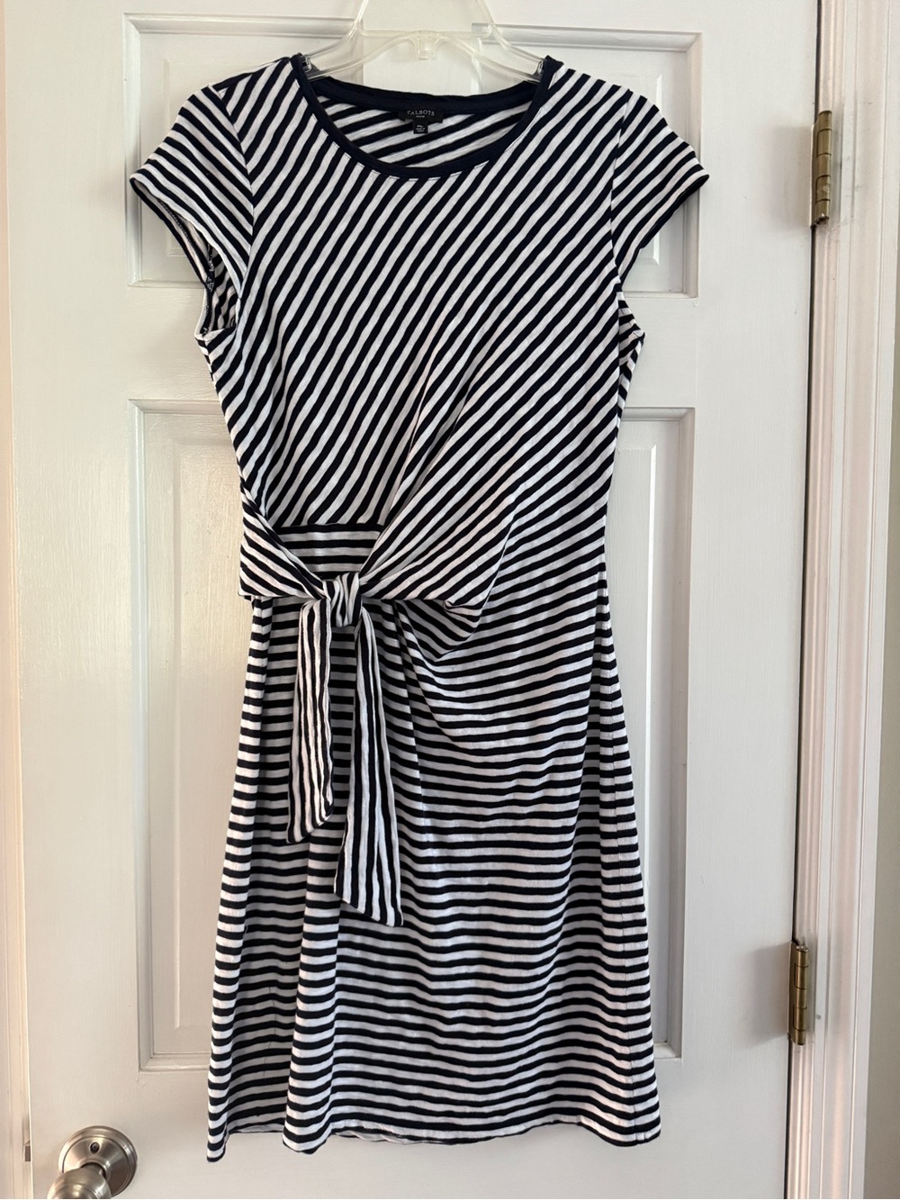 Talbots Petite Striped Tie-Waist Cap Sleeve Tee Dress in Navy & White, Size M.